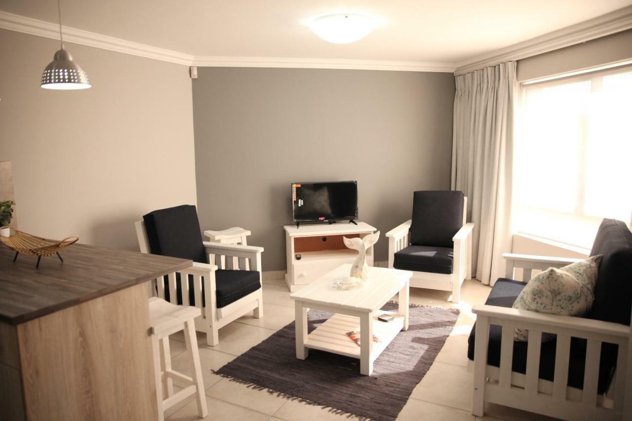 Mari-Amor Self-Catering Apartments Мозел Бей Екстериор снимка